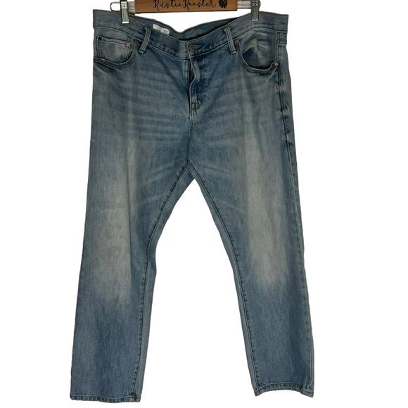 Womens GAP 1969 Mid Wash Sexy Boyfriend Boho Chic 32 R - Picture 1 of 6